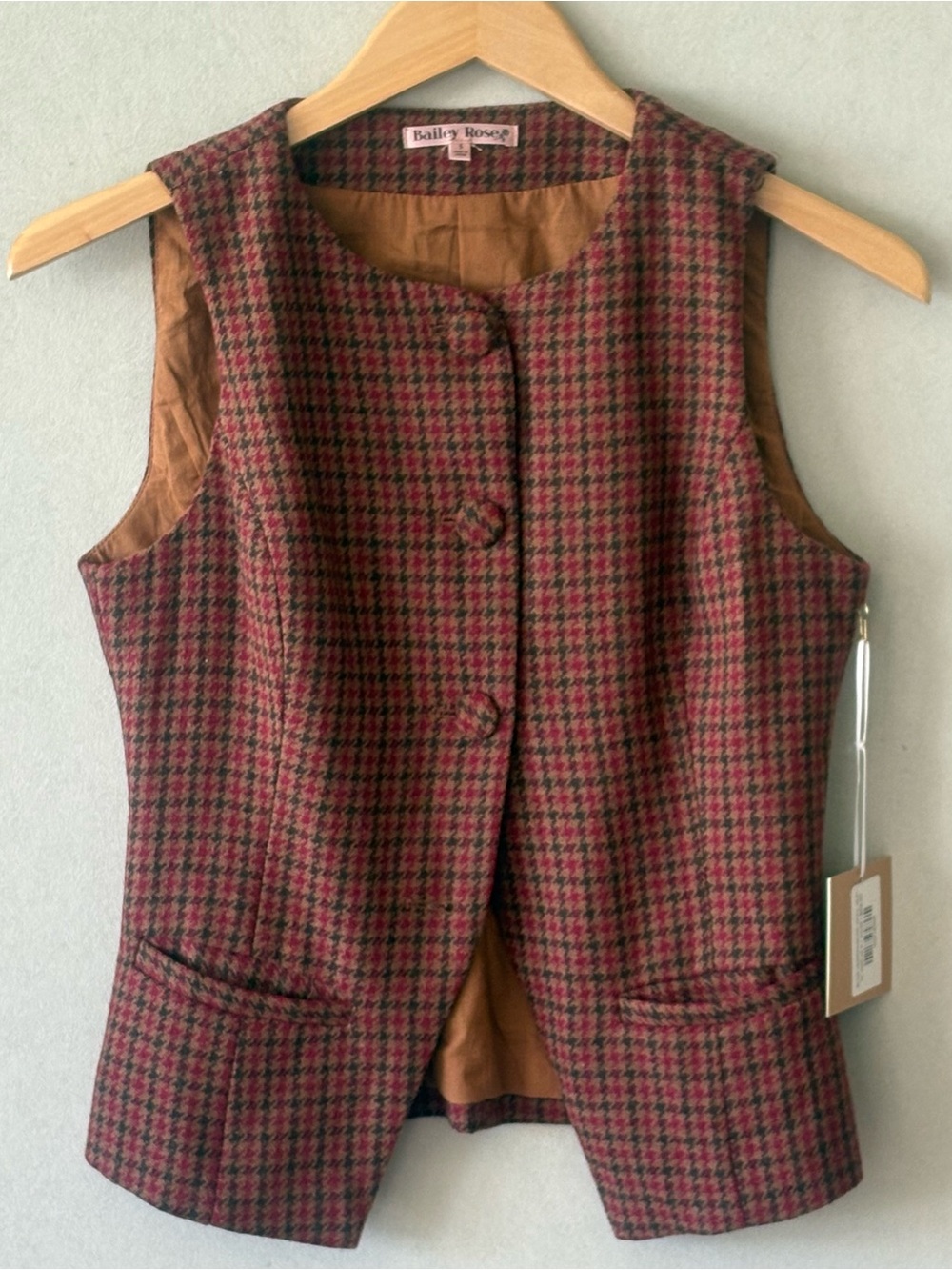 Women's Red Houndstooth Wool blend Vest by Bailey Rose size small